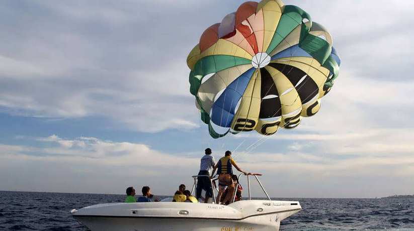 Egypt Parasailing