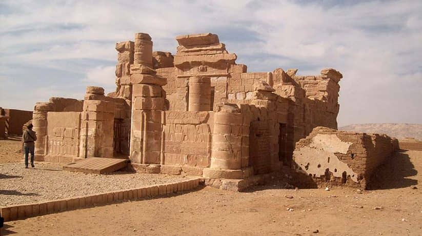 Deir El Hagar temple Dakhla