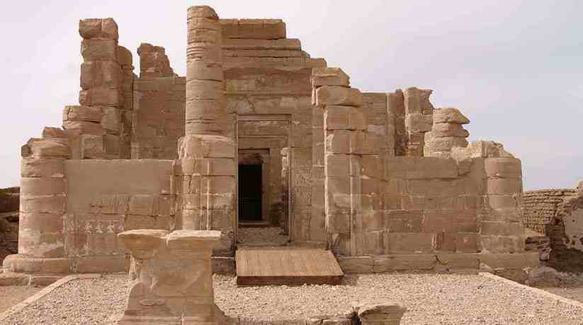 Deir El Hagar temple Dakhla