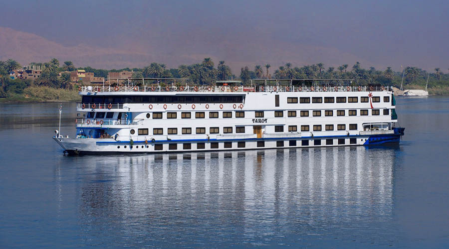 Tarot Nile cruise