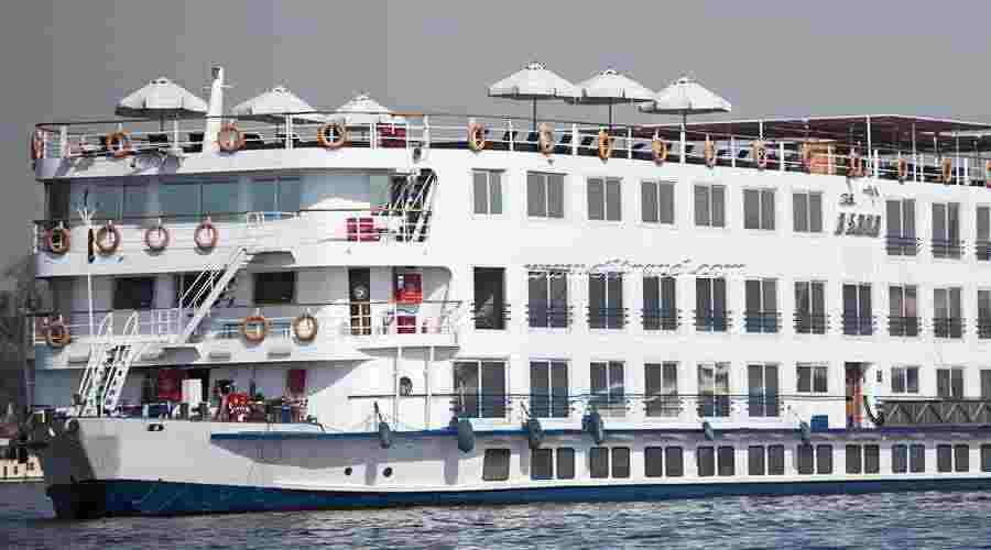 A Sara Nile cruise