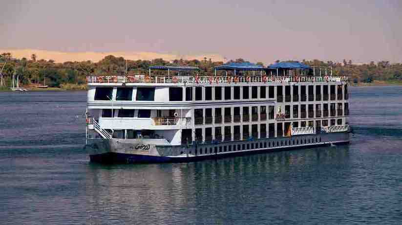 Adonis Nile cruise