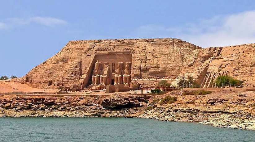 Abu Simbel temples day tour