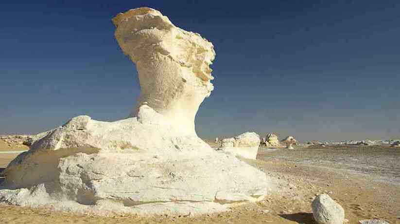 Bahariya Oasis White desert Safari tour