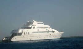 Hurghada cruise diving tour