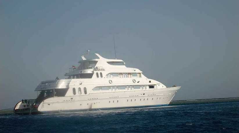 Hurghada cruise diving tour