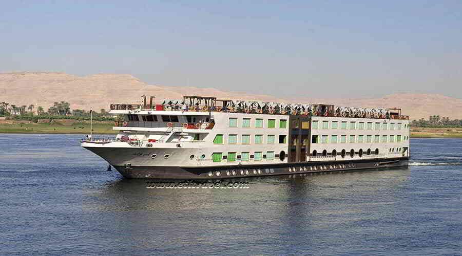 Esplanade Nile cruise