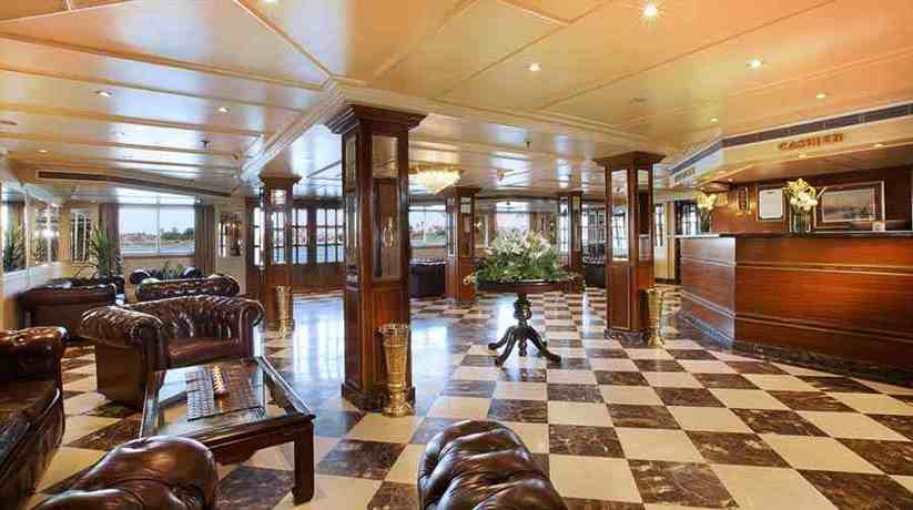 La Traviata Nile cruise