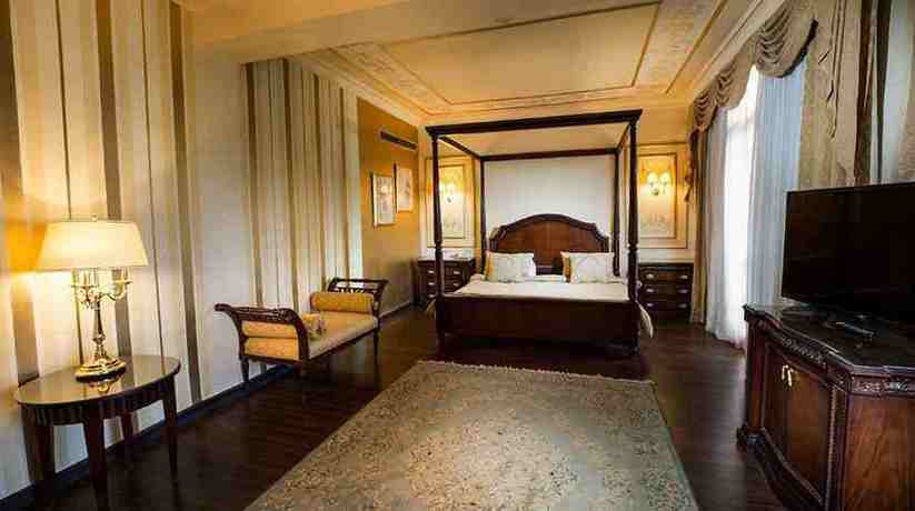 Pyramisa Isis Island Aswan