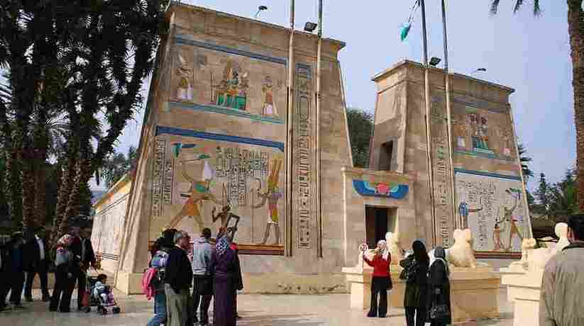 Egypt Nile cruises and hotels