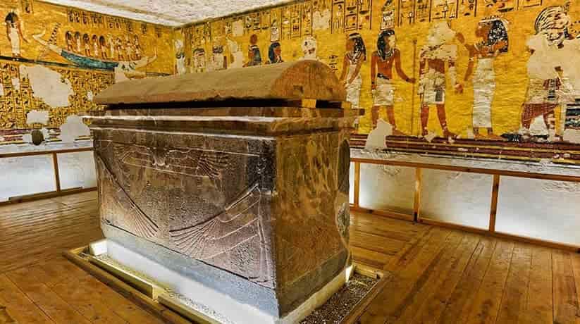 Egypt tombs