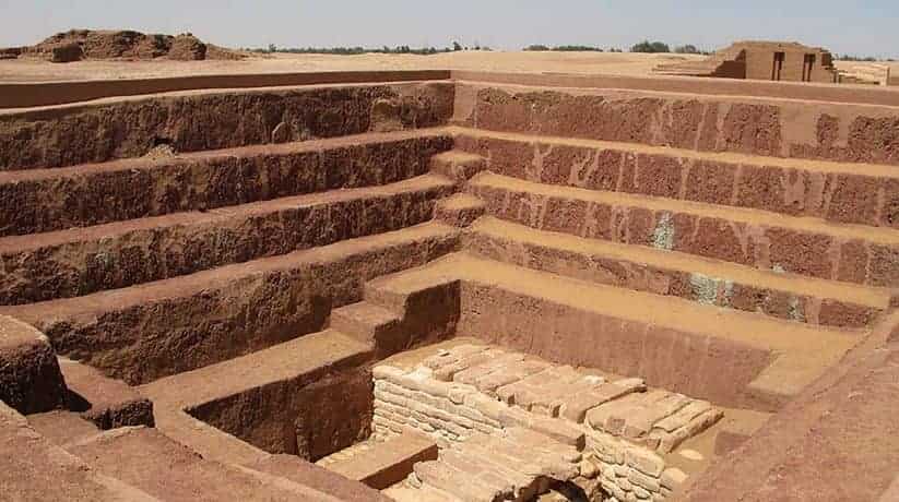 Qila Al Dabba Mastabas Dakhla Oasis