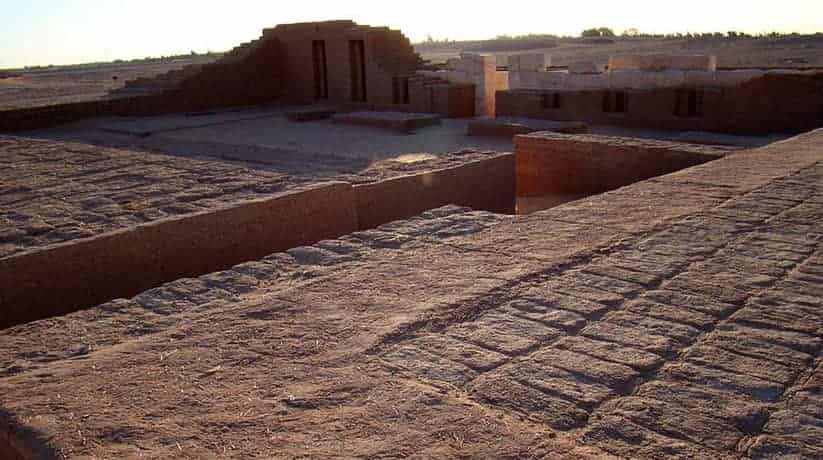 Qila Al Dabba Mastabas Dakhla Oasis