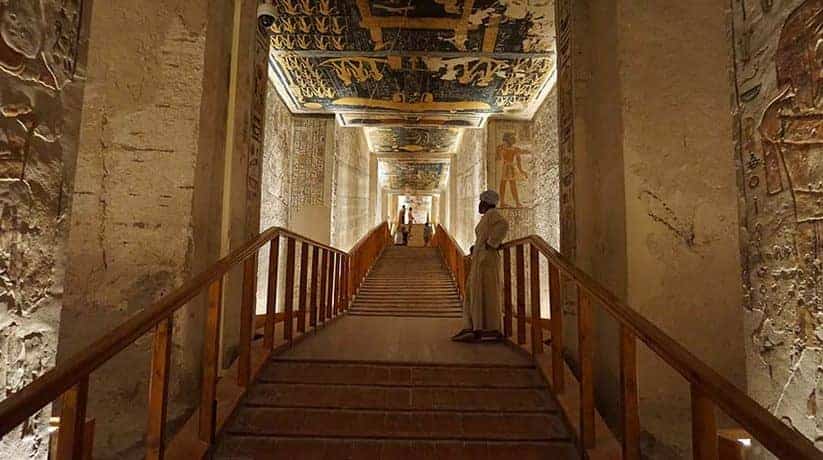 Egypt tombs