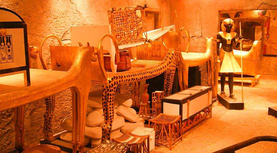 Tutankhamun tomb Luxor