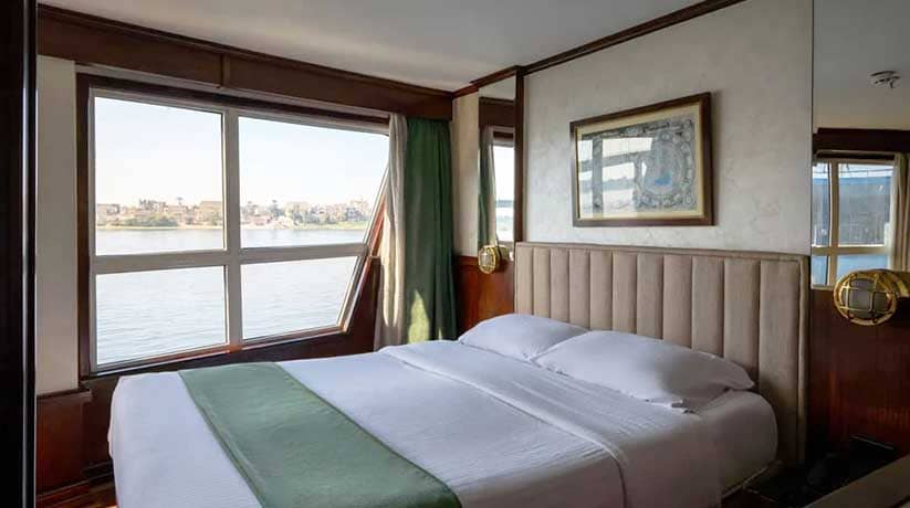 Magic II double cabin