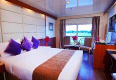 Blue Shadow IV single cabin