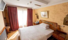 Club Vision single cabin