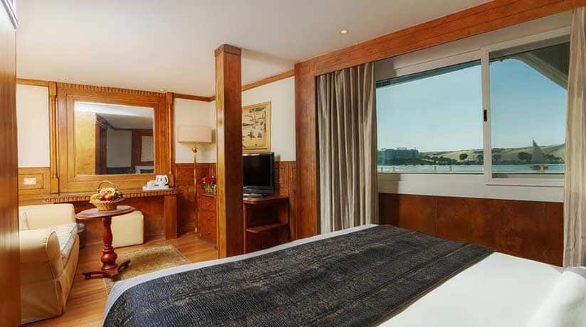 Grand Rose Suite cabin