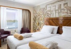 Radamis I twin cabin