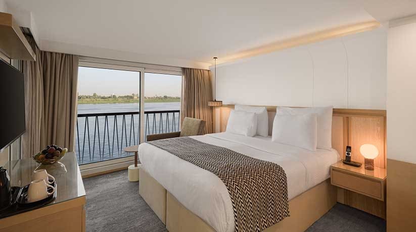 Tamr Henna Nile cruise