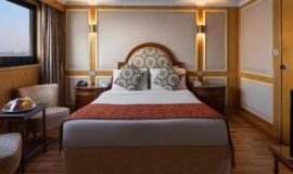 Tarot Nile cruise suite