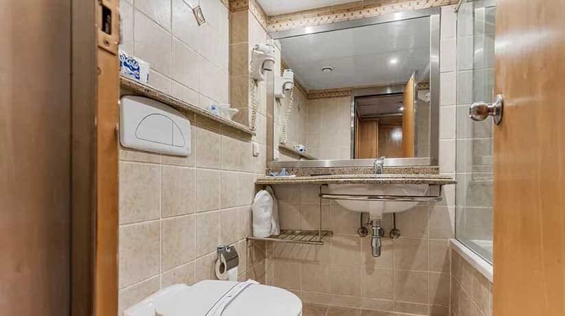 Zen Monaco Nile cruise